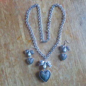 Puff heart necklace and earrings